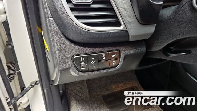 Kia Seltos Trendy, 2020 16