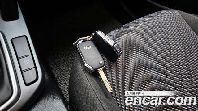 Kia Seltos Trendy, 2020 19