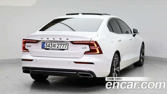Volvo S60 3세대 B5 Inscription, 2021 4