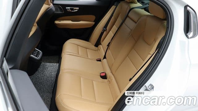 Volvo S60 3세대 B5 Inscription, 2021 10