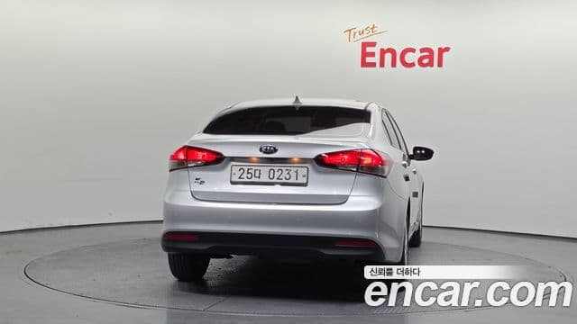 Kia The / новый New K3 Trendy, 2017 4