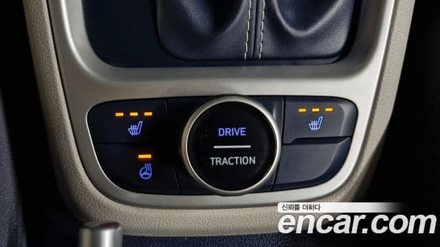 Hyundai Venue 1.6 Flux, 2020 18