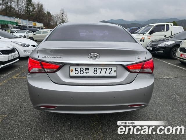 Hyundai Sonata The / новый 브릴리언트 Premium, 2013 4