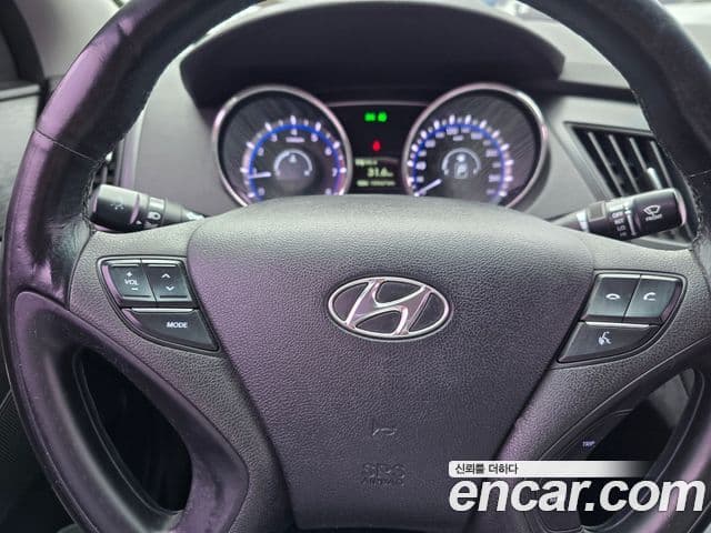 Hyundai Sonata The / новый 브릴리언트 Premium, 2013 6