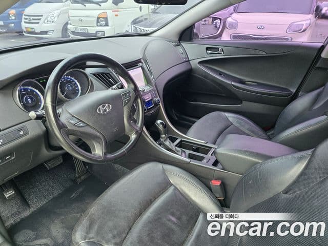 Hyundai Sonata The / новый 브릴리언트 Premium, 2013 8