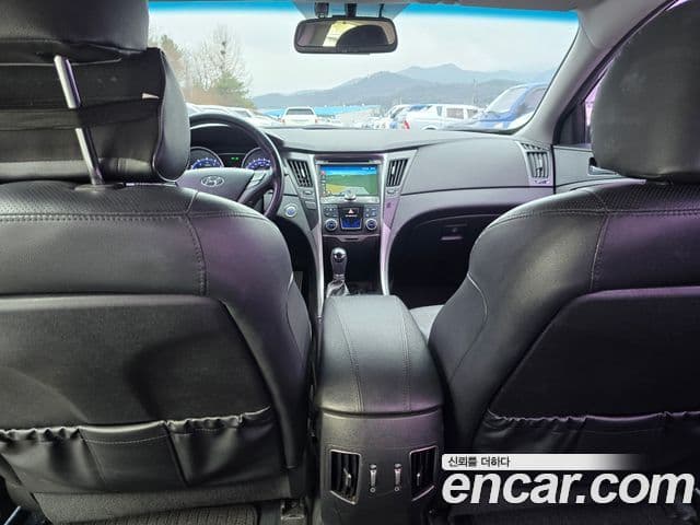 Hyundai Sonata The / новый 브릴리언트 Premium, 2013 13