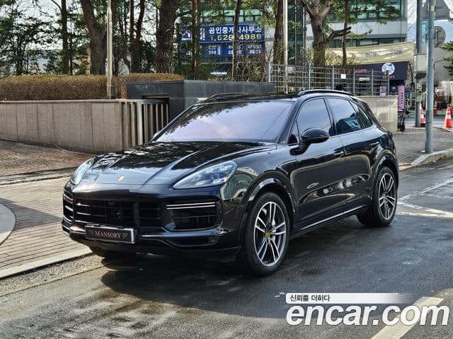 Porsche Cayenne (PO536) 4.0 турбо, 2020 1