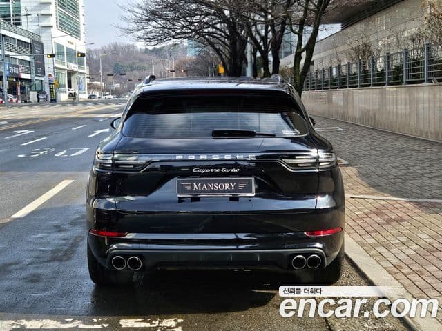 Porsche Cayenne (PO536) 4.0 турбо, 2020 4