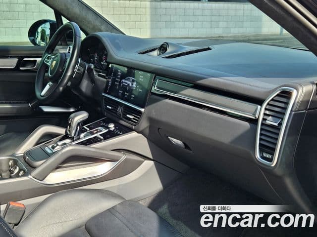 Porsche Cayenne (PO536) 4.0 турбо, 2020 15