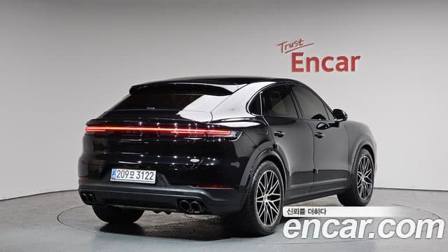 Porsche Cayenne (PO536) 3.0 купе, 2025 2