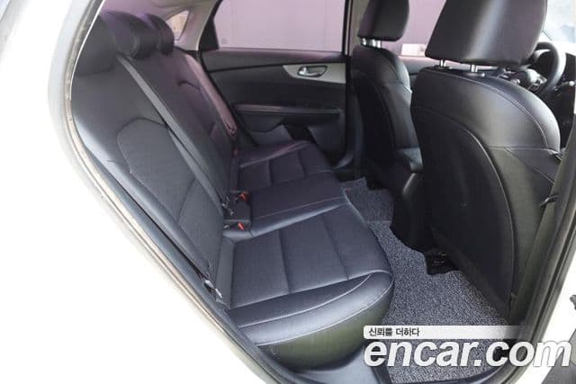 Kia All New K3 Trendy, 2019 17