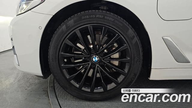 BMW 5시리즈 (G30) Luxury, 2021 все фото