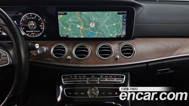 Mercedes-Benz E-класс W213 Exclusive, 2017 12