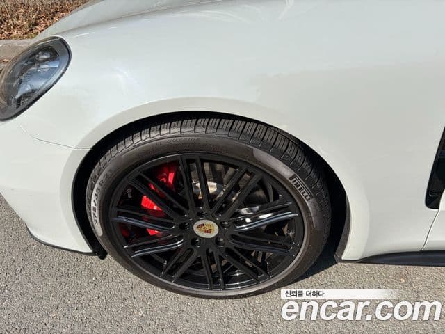 Porsche Panamera (971) 4.0 GTS, 2020 все фото