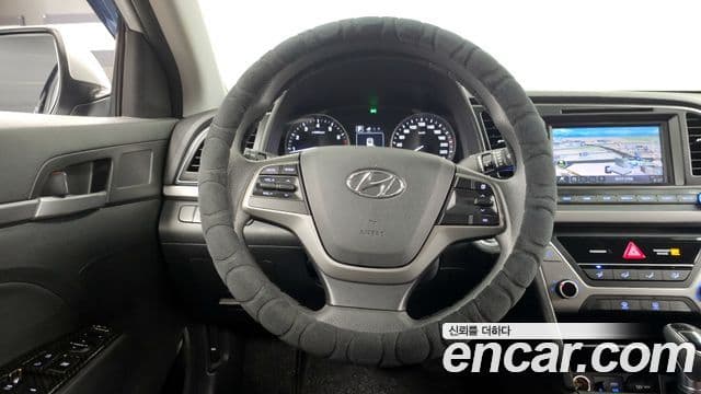 Hyundai Avante AD 1.6 GDI Value Plus, 2017 13