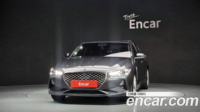 Genesis G70 Elite, 2019 3