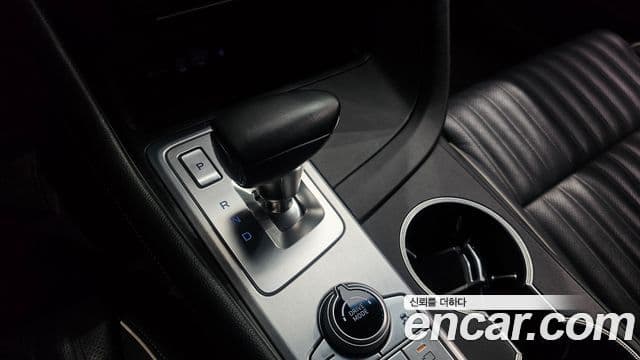 Genesis G70 Elite, 2019 9