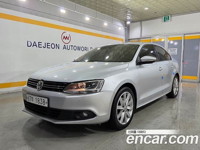 Volkswagen New Jetta 6세대, 2014 1