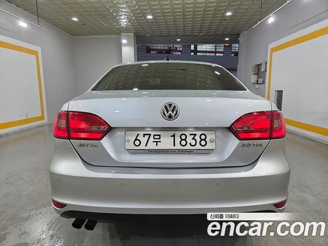 Volkswagen New Jetta 6세대, 2014 4
