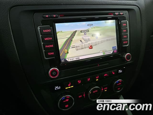 Volkswagen New Jetta 6세대, 2014 10