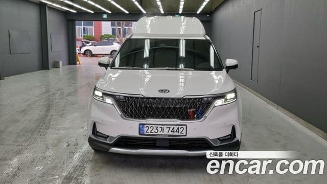Kia Carnival 4세대 бензин 9인승 High Limousine(компания по спецнадстройкам), 2021 4