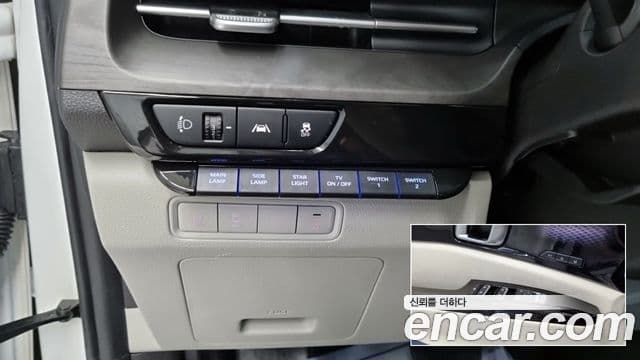 Kia Carnival 4세대 бензин 9인승 High Limousine(компания по спецнадстройкам), 2021 13