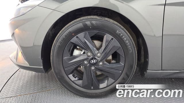 Hyundai Avante (CN7) Modern, 2023 все фото