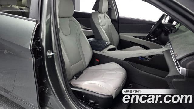 Hyundai Avante (CN7) Modern, 2023 10