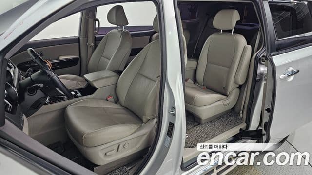Kia All New Carnival Prestige, 2016 10