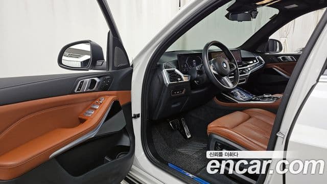 BMW X7 (G07) xDrive 40i M Sport 7인승, 2024 10