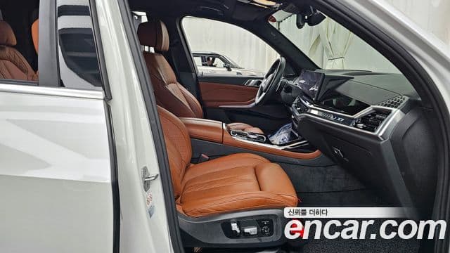 BMW X7 (G07) xDrive 40i M Sport 7인승, 2024 11