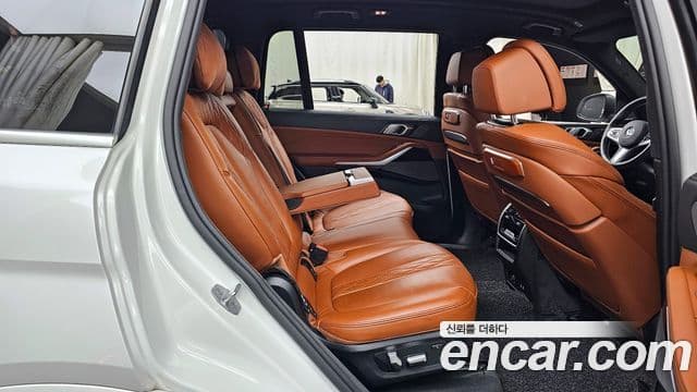 BMW X7 (G07) xDrive 40i M Sport 7인승, 2024 12