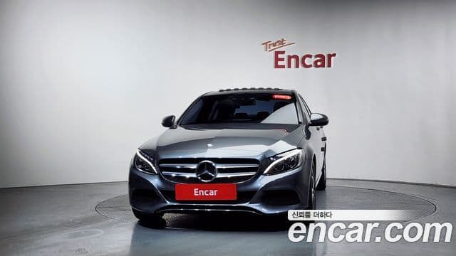 Mercedes-Benz C-класс W205 Avantgarde, 2017 3