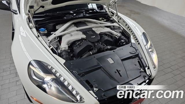 Aston Martin 라피드 1세대, 2015 6