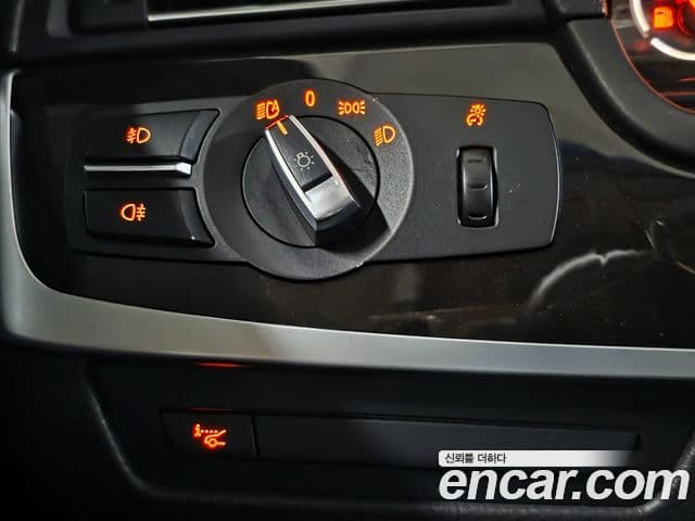 BMW 5시리즈 (F10), 2011 15