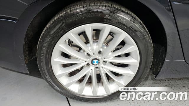 BMW 5시리즈 (G30) Luxury, 2022 все фото