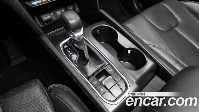 Hyundai Santa Fe TM Prestige, 2019 9