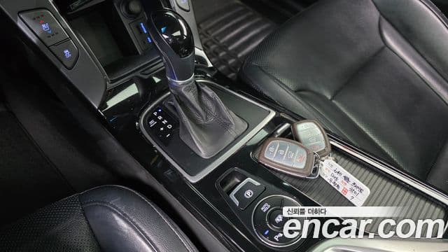 Hyundai i40 살룬 Premium, 2012 9