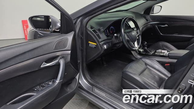 Hyundai i40 살룬 Premium, 2012 10