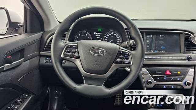 Hyundai Avante AD 1.6 GDI Value Plus, 2017 12