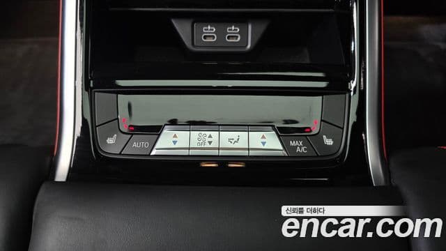 BMW 8시리즈 (G15) 840i xDrive M Sport Gran Coupe, 2021 18