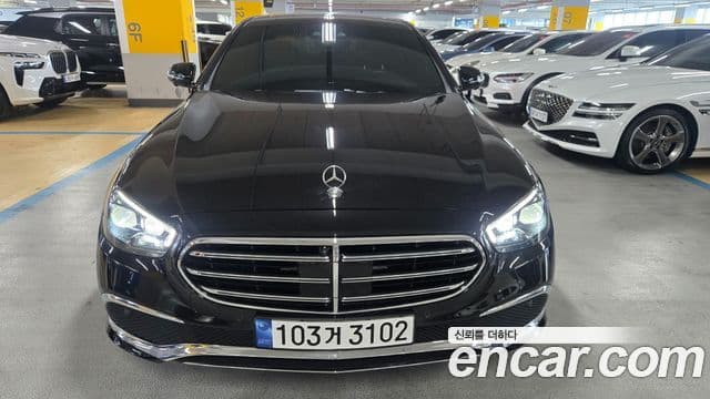 Mercedes-Benz E-класс W213 Exclusive, 2022 1