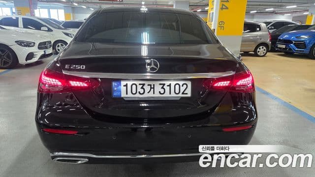 Mercedes-Benz E-класс W213 Exclusive, 2022 4