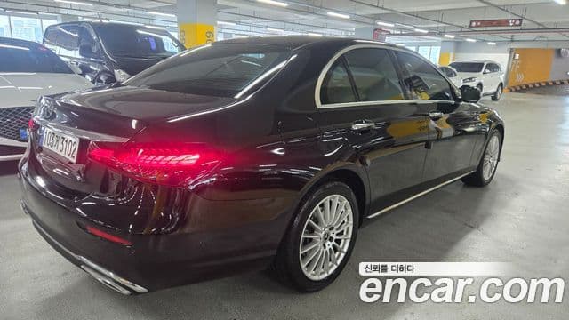 Mercedes-Benz E-класс W213 Exclusive, 2022 все фото