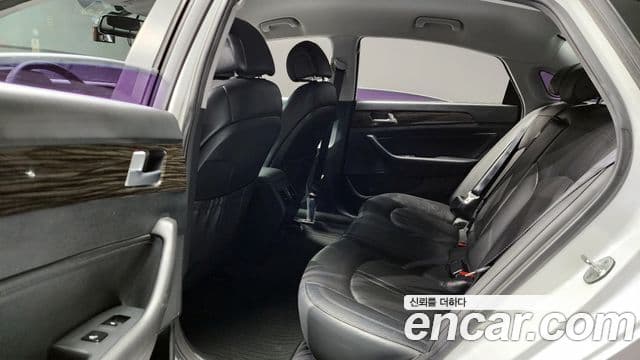 Hyundai LF Sonata Premium, 2015 12