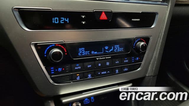 Hyundai LF Sonata Premium, 2015 16