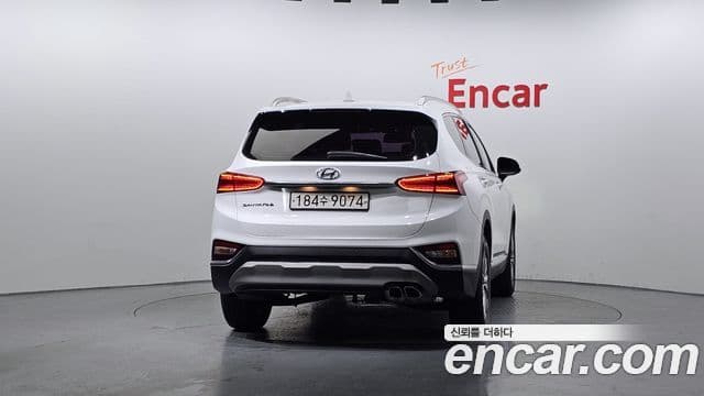 Hyundai Santa Fe TM Exclusive, 2020 4