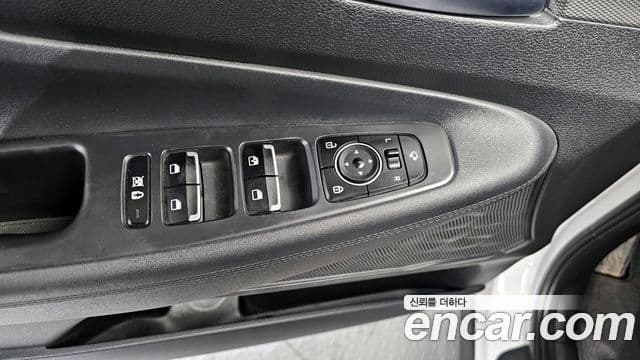 Hyundai Santa Fe TM Exclusive, 2020 14