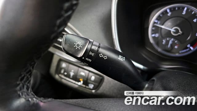 Hyundai Santa Fe TM Exclusive, 2020 16