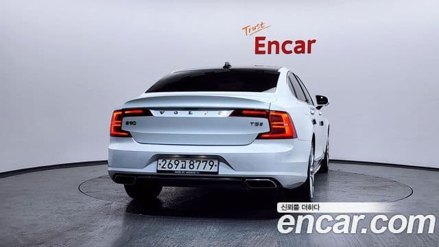 Volvo S90 T5 Inscription, 2020 4